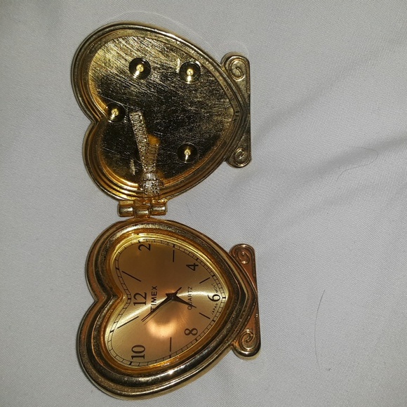 Timex Locket Clock - Picture 2 of 3